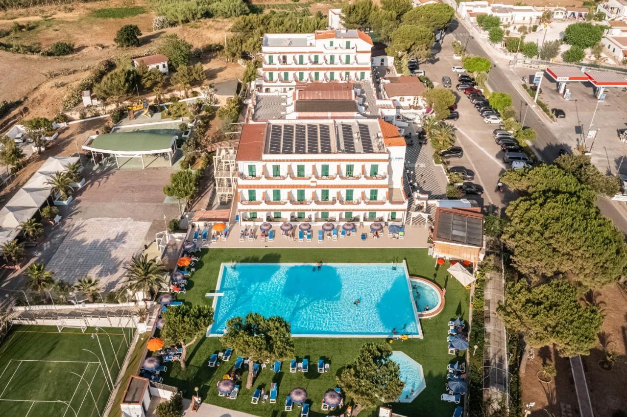 Hotel D'Amato Peschici Eksteriør billede